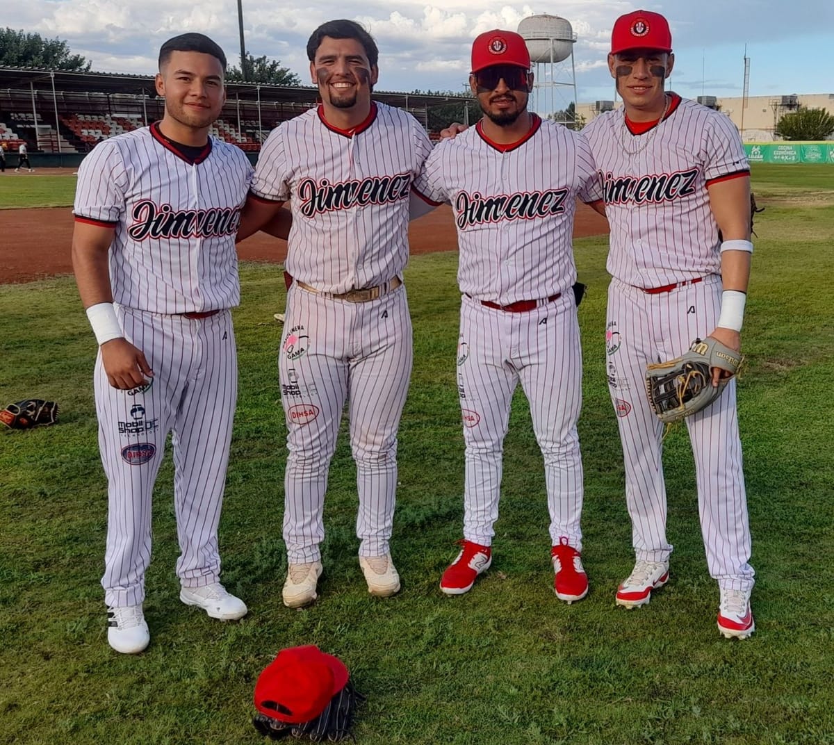 Van Rojos de Jiménez en franco ascenso