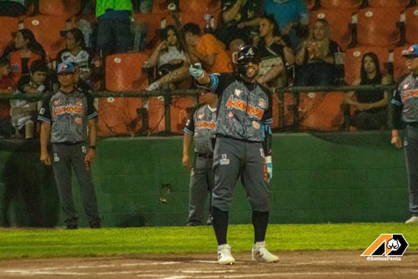 Recuperan Algodoneros el liderato