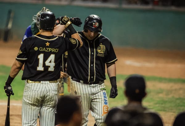 Barren Indios a Mineros y escalan en el standing